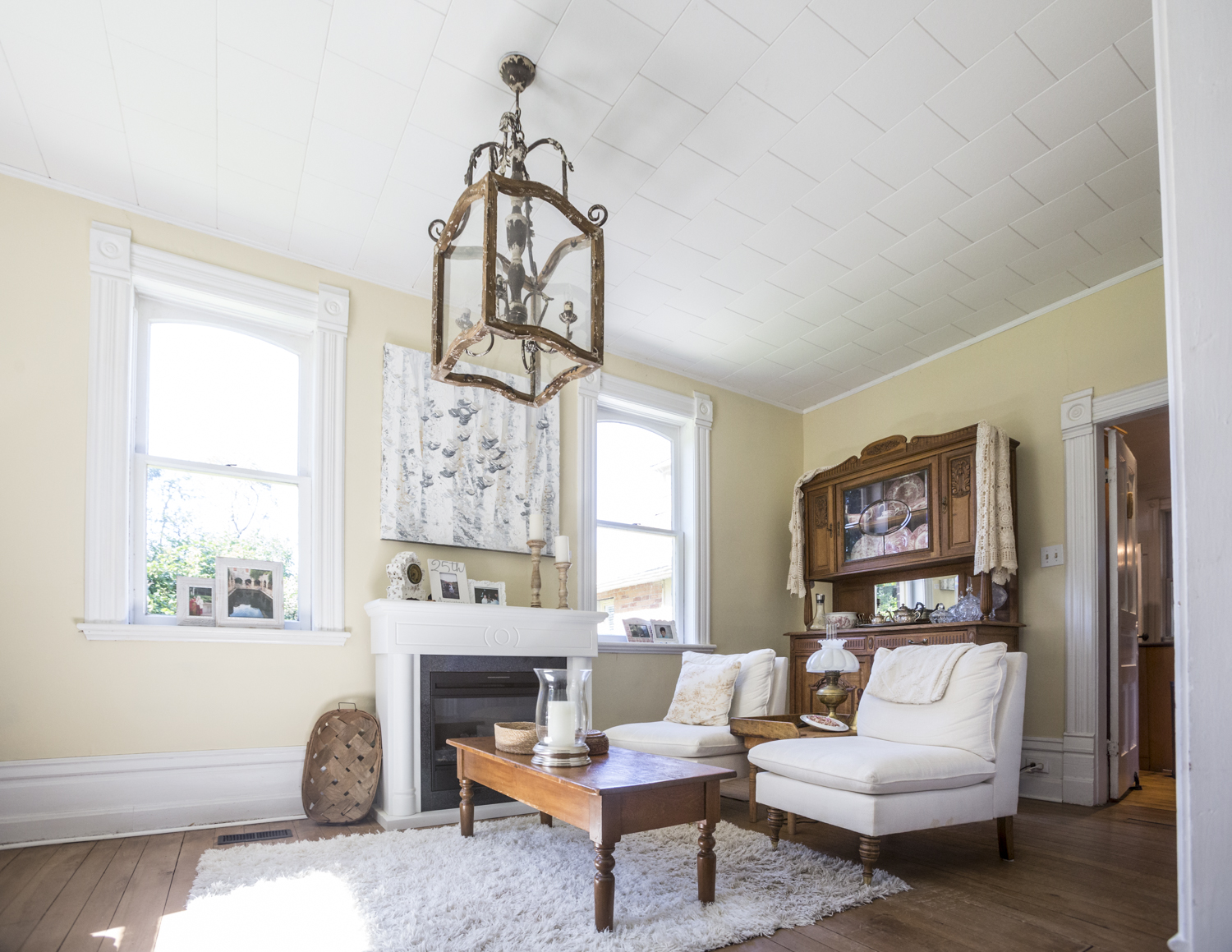 living room at foxingham B&B